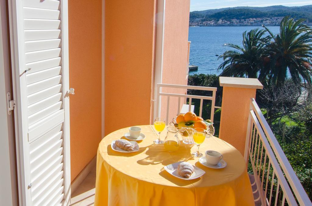 Bed & Breakfast Villa Vrgorac Orebic Room photo