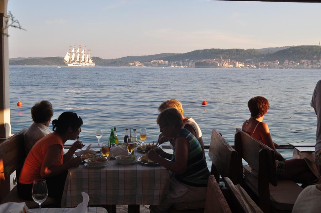Bed & Breakfast Villa Vrgorac Orebic Exterior photo